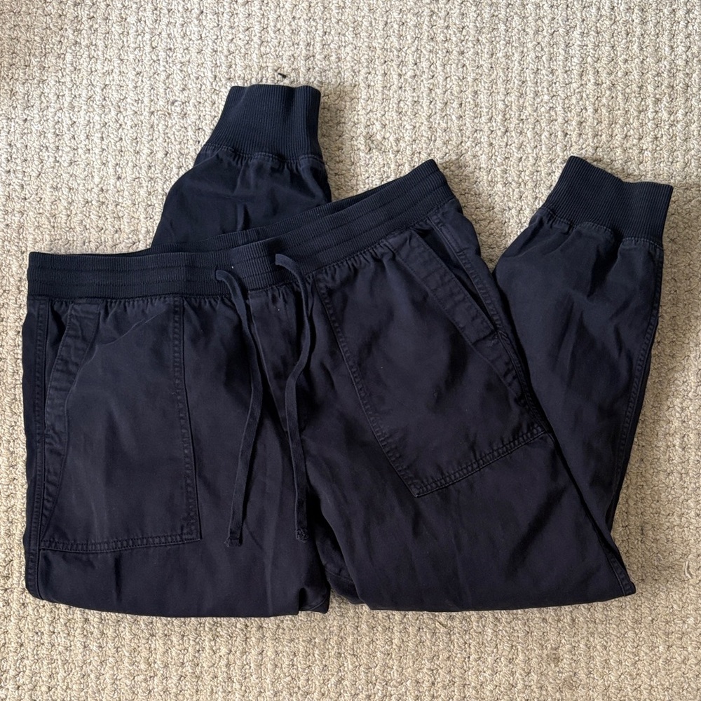 Gap Utility Jogger Black Elastic Waist